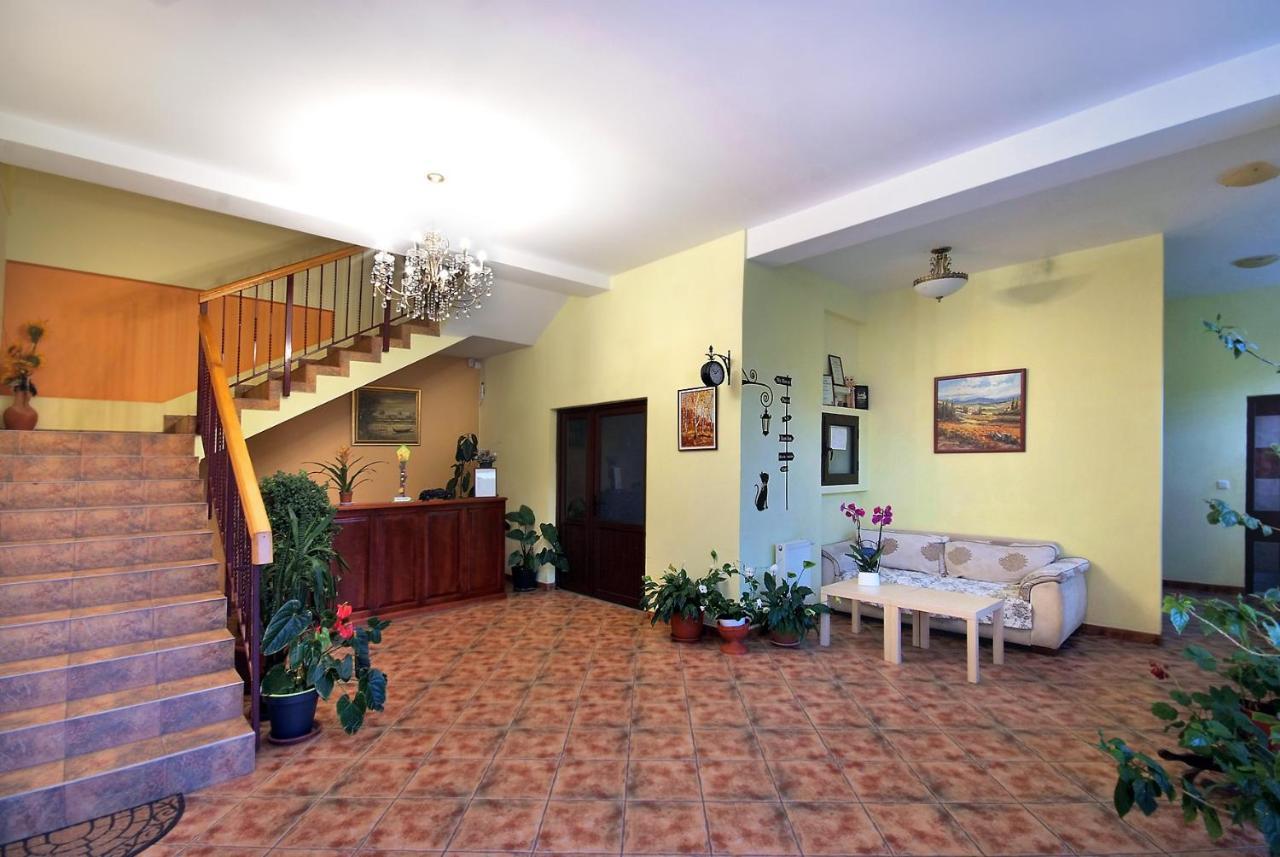 Pensiunea Poiana Verde Slanic Moldova Exterior photo